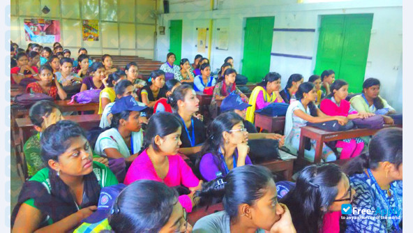 Photo de l’Calcutta Girls' College #5