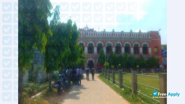 Chanchal College photo #1