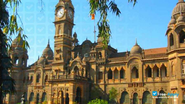Photo de l’Jitendra Chauhan College of Law #1