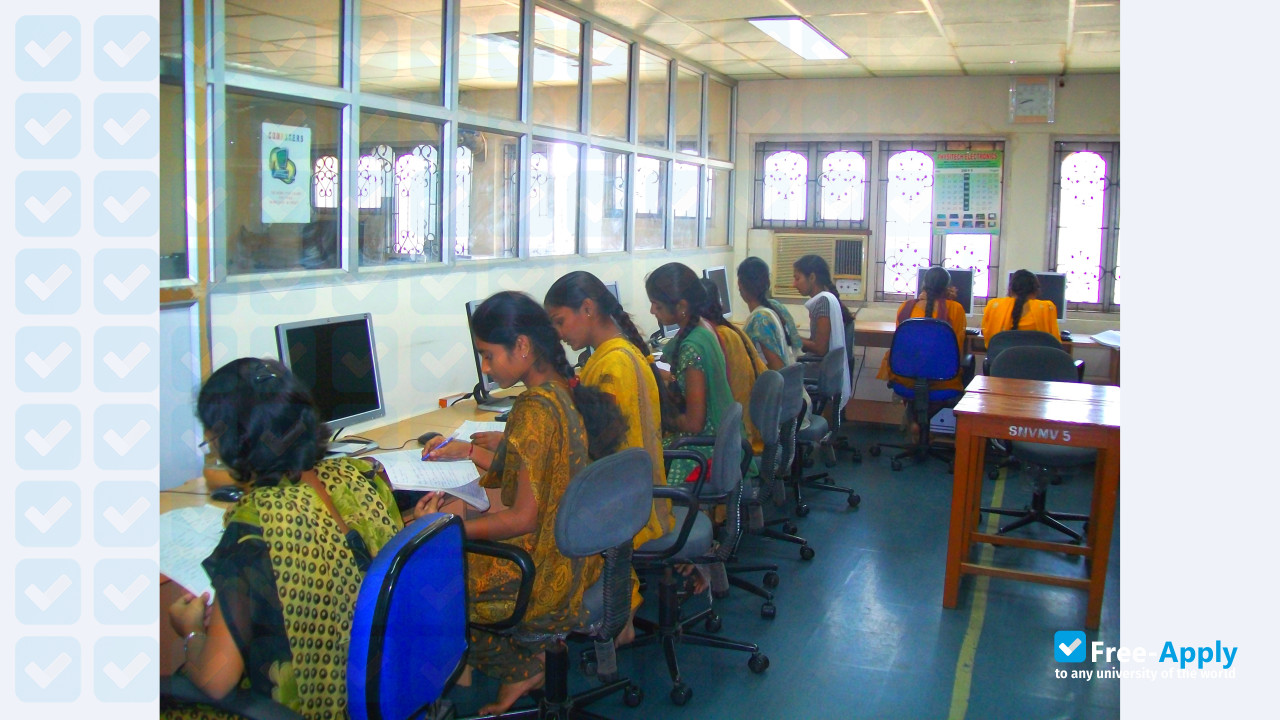 S N Pharmacy College photo #3