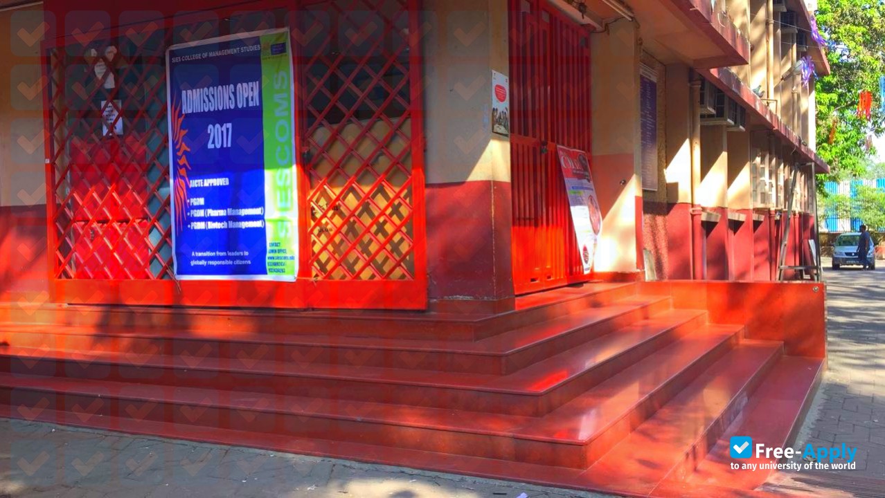 SIES College of Commerce and Economics photo #4