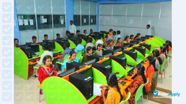 Photo de l’Yogananda Institute of Technology and Science #3