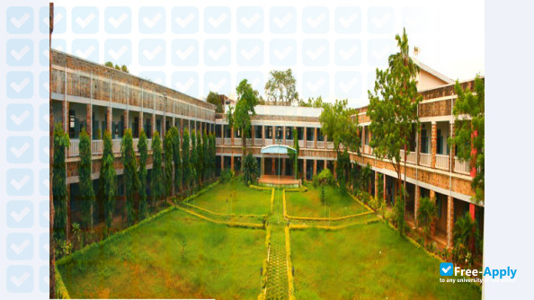 CR Reddy College photo #3