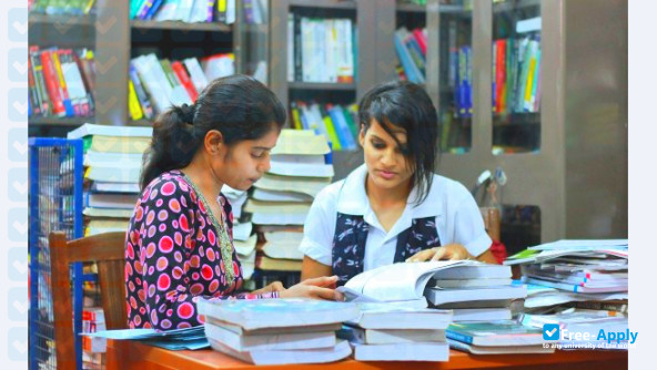 Foto de la S. S. Dempo, College of Commerce and Economics, Goa #8