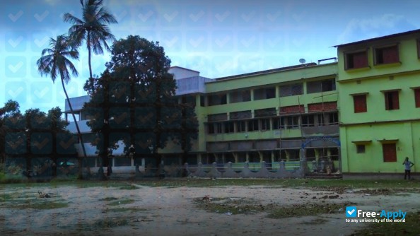 Foto de la Baruipur College #3