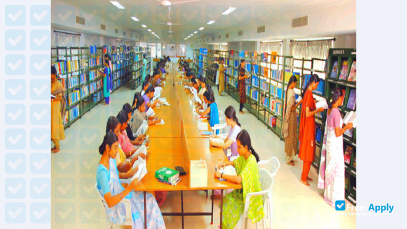 Foto de la Vivekanandha Institute of Engineering and Technology for Women Tiruchengode #2