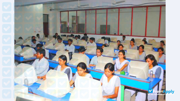 Photo de l’abu Banarasi Das College of Dental Sciences #13