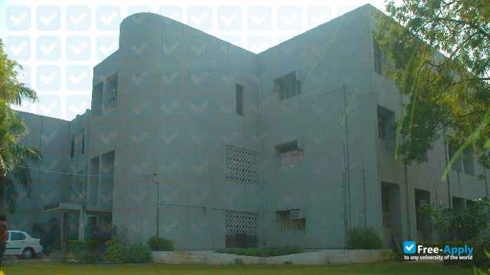 A R College of Pharmacy & G H Patel Institute of Pharmacy photo #4