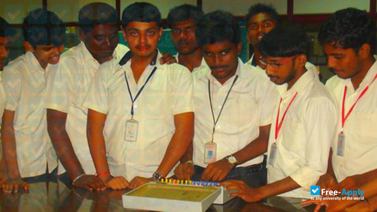 Arulmigu Palaniandavar Polytechnic College photo #8