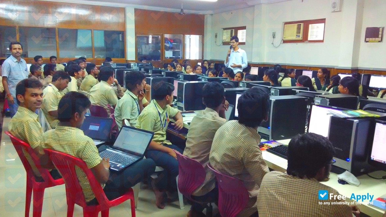 Photo de l’Parvathaneni Brahmayya Siddhartha College of Arts & Science, Vijayawada #2