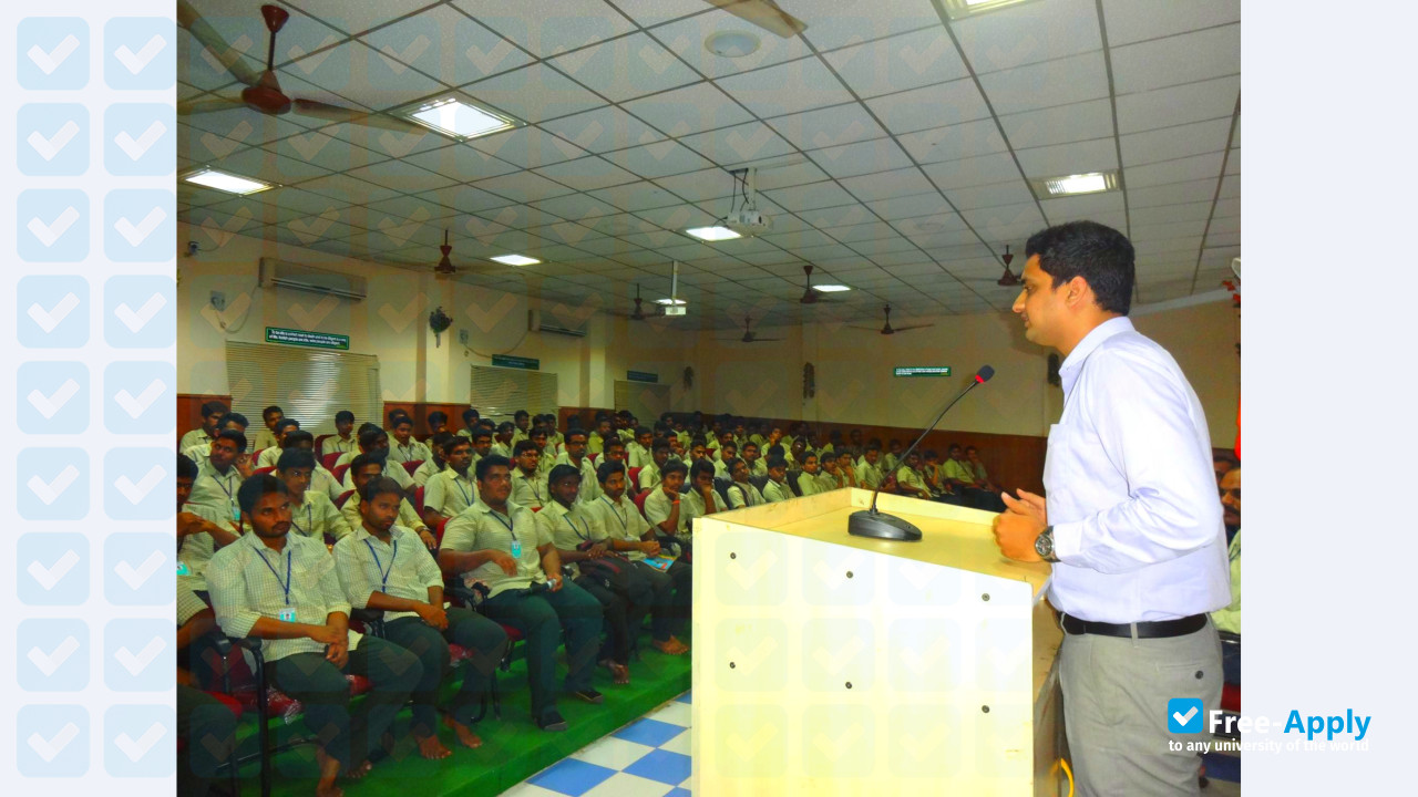Photo de l’Parvathaneni Brahmayya Siddhartha College of Arts & Science, Vijayawada #9
