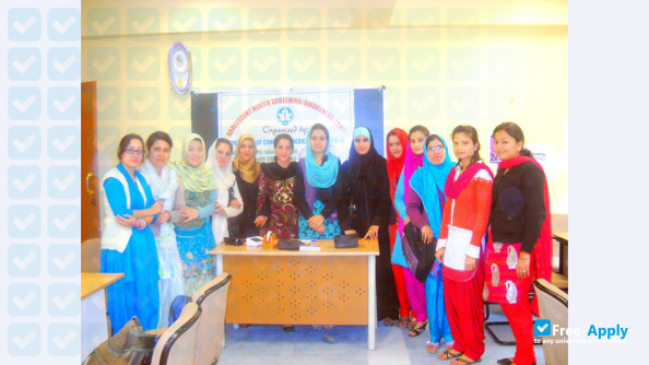 Foto de la Sher-i-Kashmir Institute of Medical Sciences SKIMS