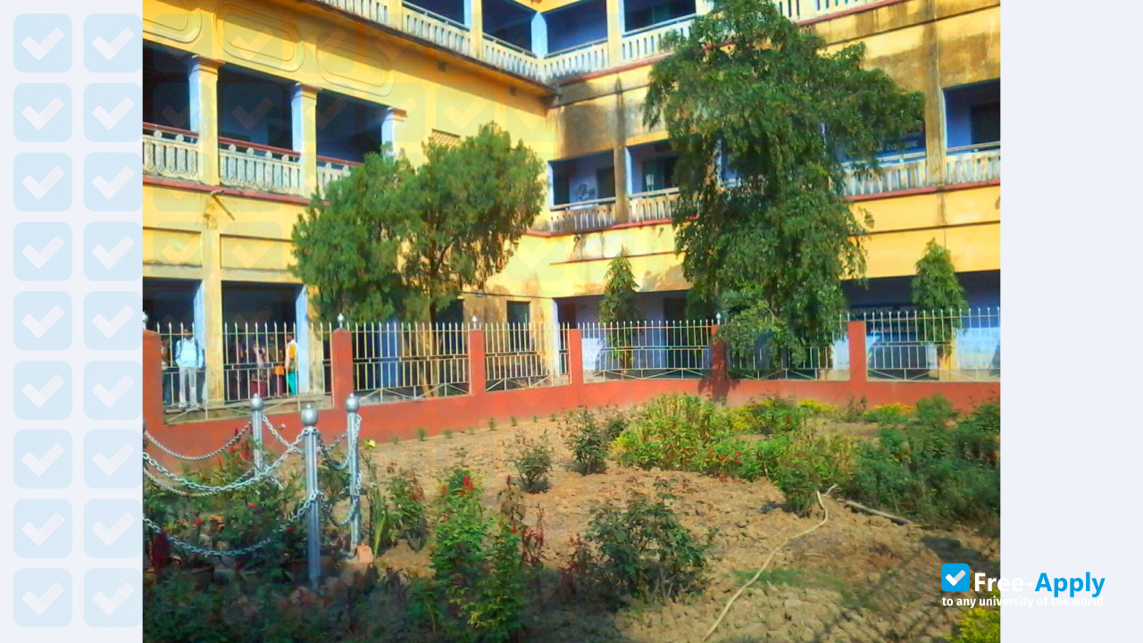 Photo de l’Katwa College #7