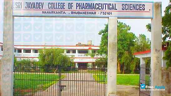 Foto de la Sri Jayadev College of Pharmaceutical Sciences #6