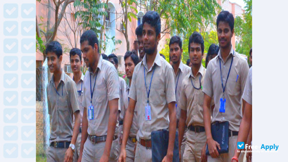 Aalim Muhammed Salegh Polytechnic College photo #3