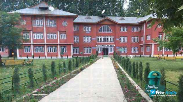 Foto de la Government Degree College Pulwama #1