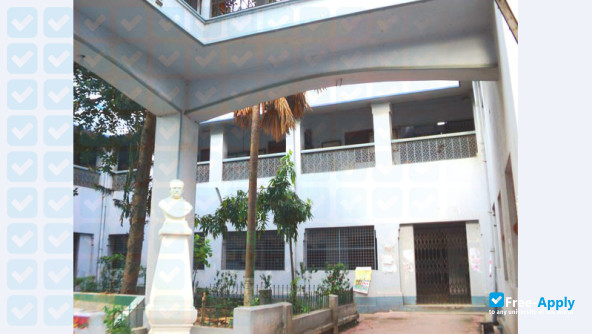 Foto de la Dum Dum Motijheel College #12