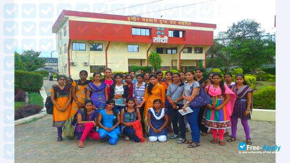 Photo de l’Sir Gurudas College #3