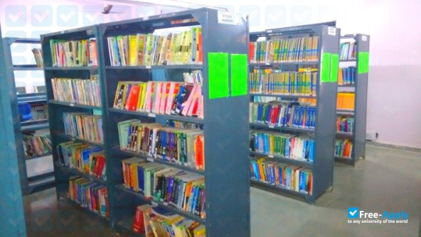 VPMP Polytechnic College Gandhinagar фотография №4