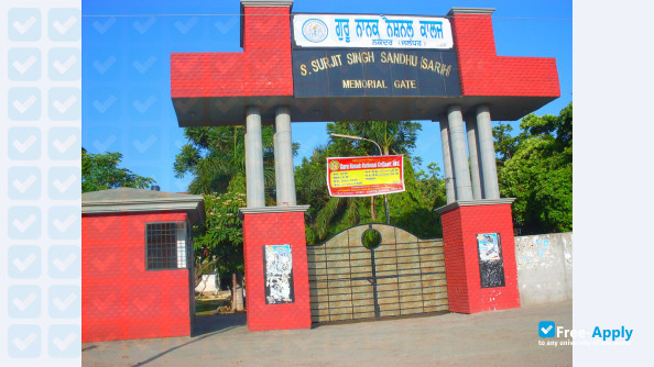 Foto de la Guru Nanak National College Nakodar #6
