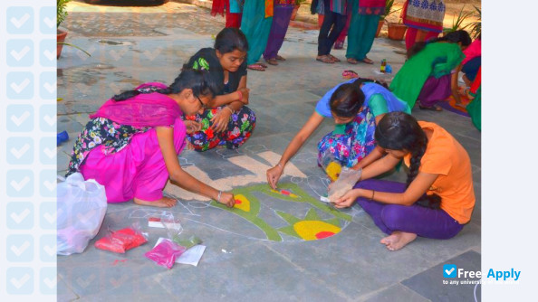 Foto de la Guru Nanak National College Nakodar #9