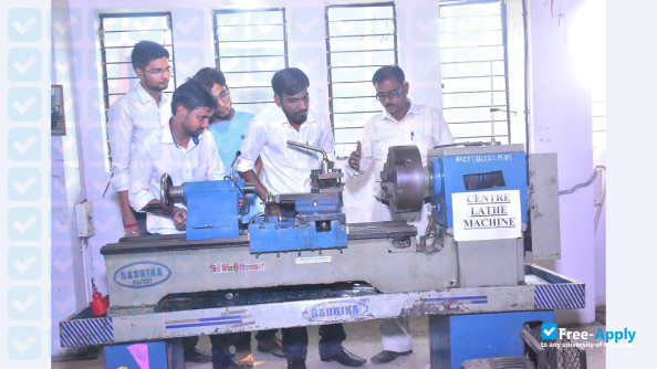 Photo de l’B.N. College of Engineering & Technology #4
