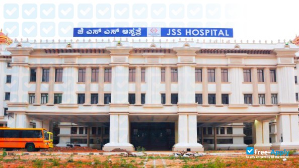 Photo de l’Jagadguru Sri Shivarathreeshwara University #4