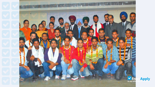 Photo de l’A G & S G Siddhartha Degree College of Arts and Science #3