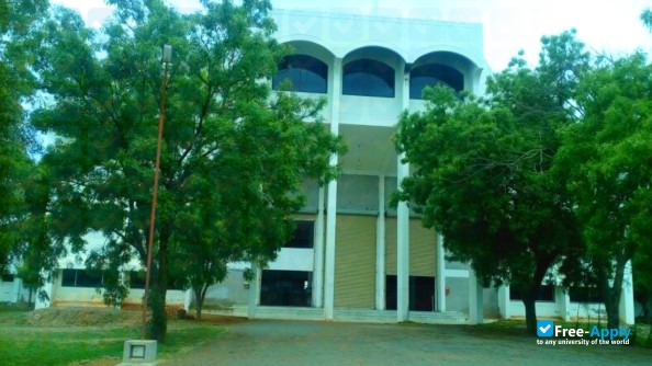 Photo de l’Subbalakshmi Lakshmipathy College of Science #3
