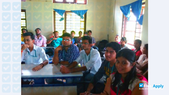 Photo de l’Goa Multi Faculty College Dharbandora #5