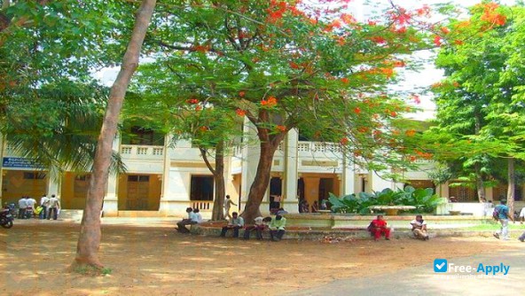 Foto de la Government Arts College Kumbakonam #1