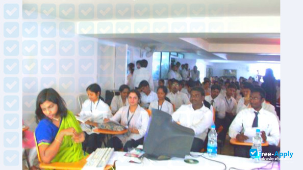 Photo de l’Sushil Kar College #6