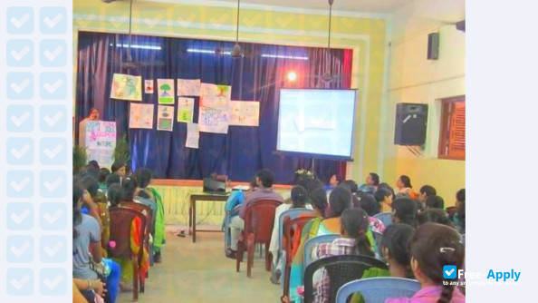 Savitri Girls' College photo #1