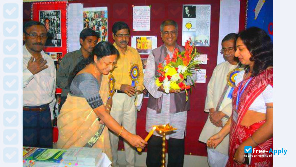 Foto de la Dum Dum Motijheel Rabindra Mahavidyalaya #4