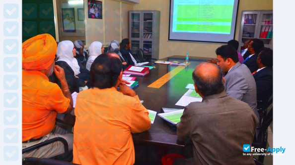 Photo de l’Marathwada College of Education #4