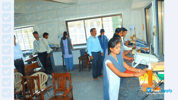 Shri Sadguru Gangageer Maharaj Science Gautam Arts and Sanjivani Commerce College photo #6