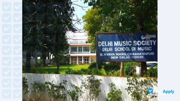 Photo de l’Delhi School of Music #8
