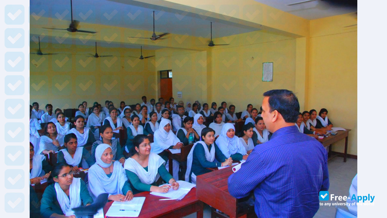 Foto de la Unity Degree College #4