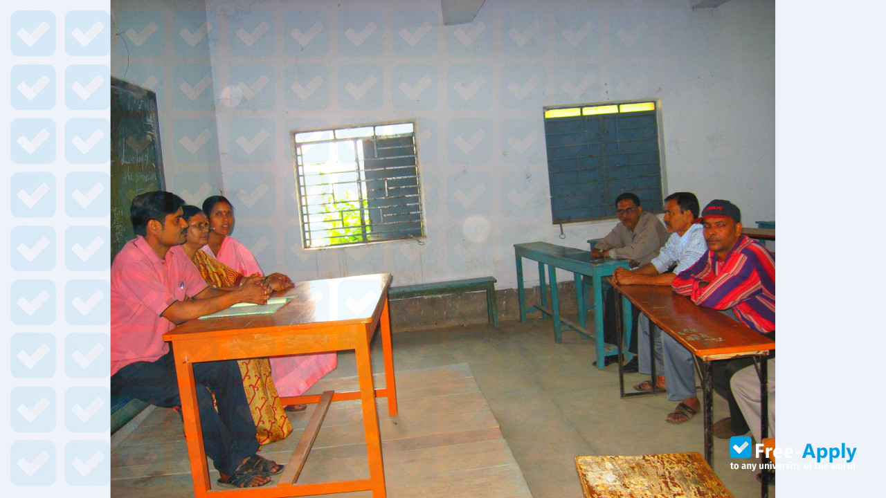 Kulti College photo #4