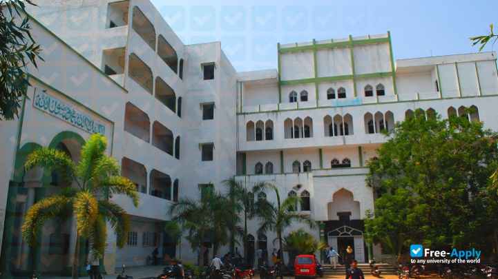 Foto de la Anwarul uloom College #2