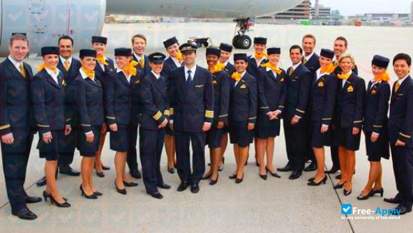 Photo de l’Anchor Aviation & Marine Academy #2