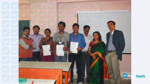 Foto de la Vivekananda Institute of Technology and Science #4