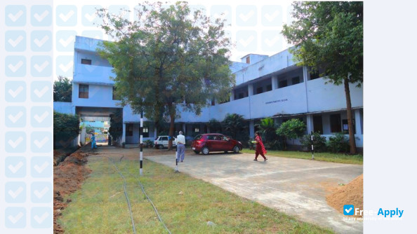 Aakarapu Sharath Chandrika Devi Memorial College for Women photo #11