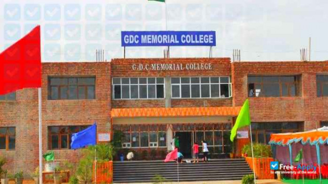 GDC Memorial College photo #1