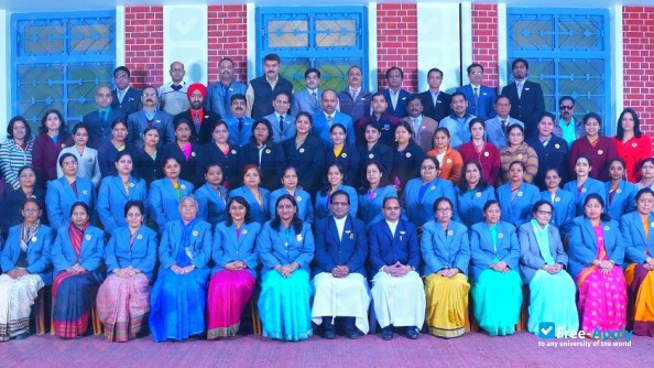 Hartmann College photo #2