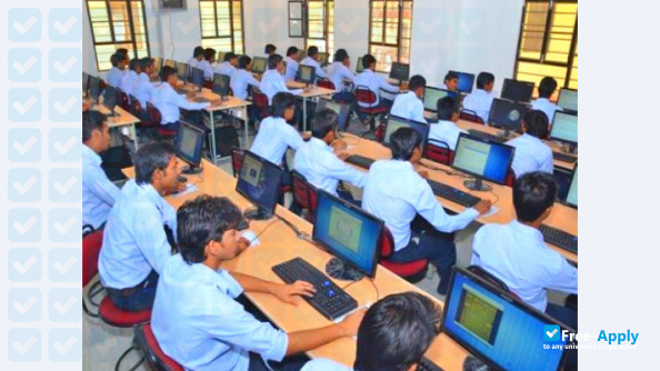 Sri Balaji College of Engineering & Technology photo #4