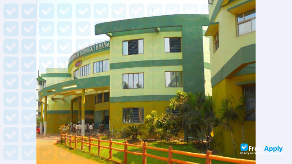 Institute of Advanced Management & Technology photo #4