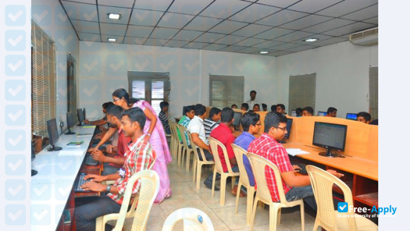 Institute of Advanced Management & Technology photo #5
