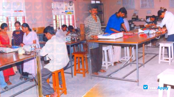 Basaveshwara College Of Commerce, Arts & Science photo #2