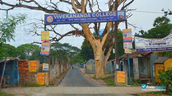 Foto de la Vivekananda College Madhyamgram #4